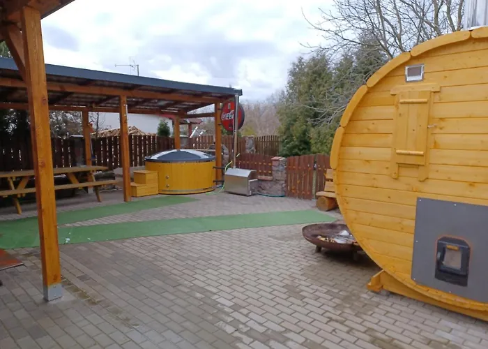 Dom Z Sauna I Jacuzzi Rowery Elektryczne *